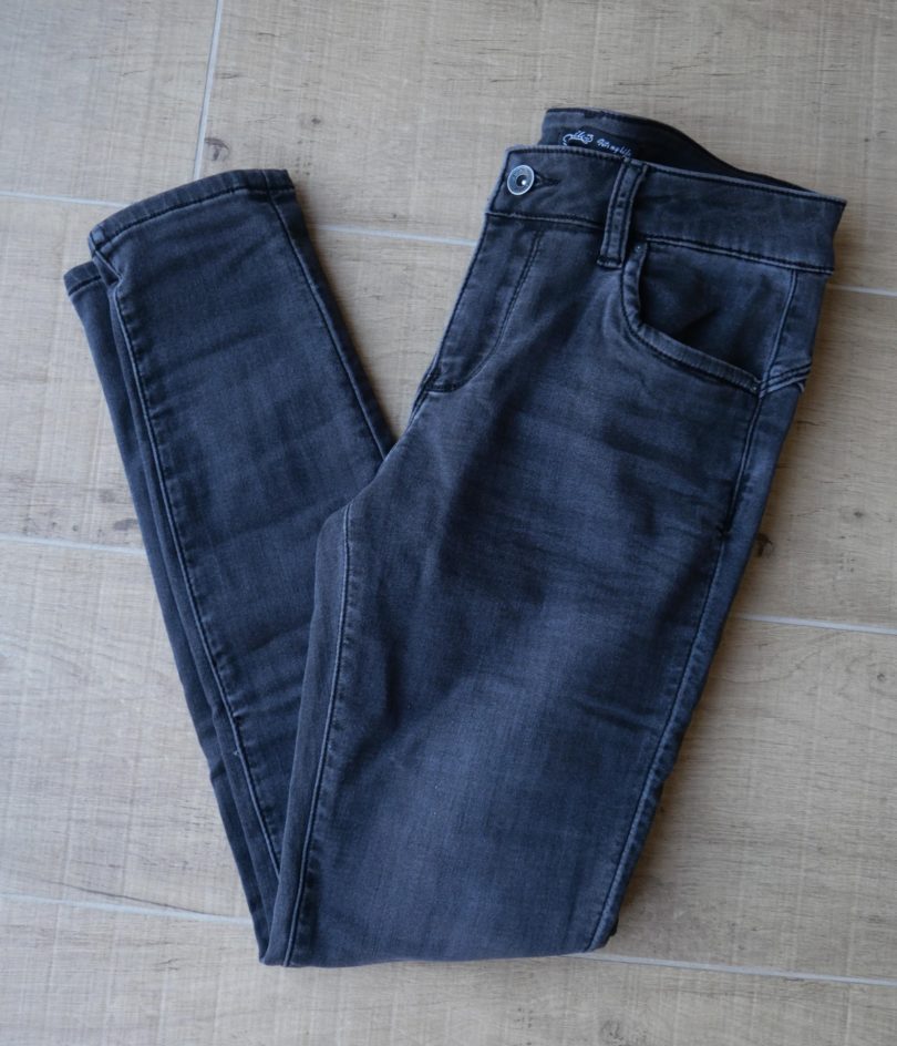 Jeans Toxik grijs "push up"