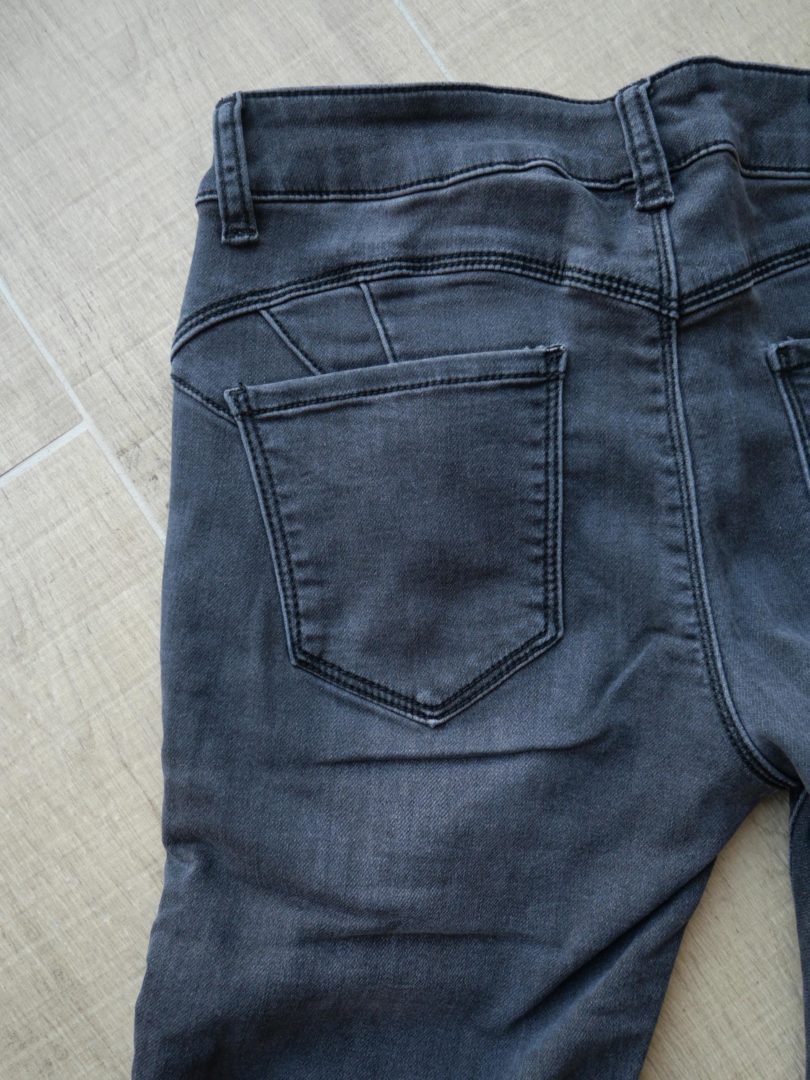 Jeans Toxik grijs "push up" - Afbeelding 4