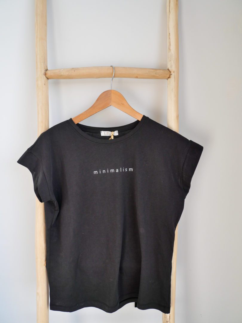 T-shirt Minimalism